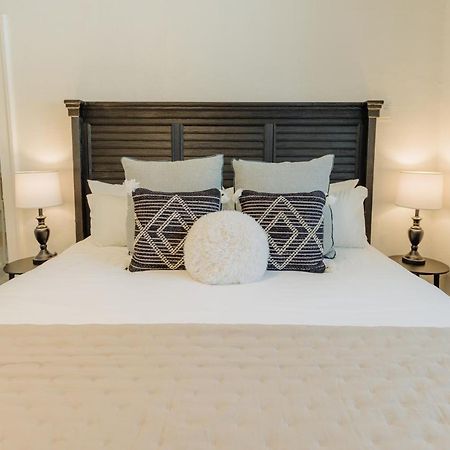 Вілла Historic Revival King Bed Midtown Memphis 70 Fast Wifi Free Parking Yes Pets Екстер'єр фото