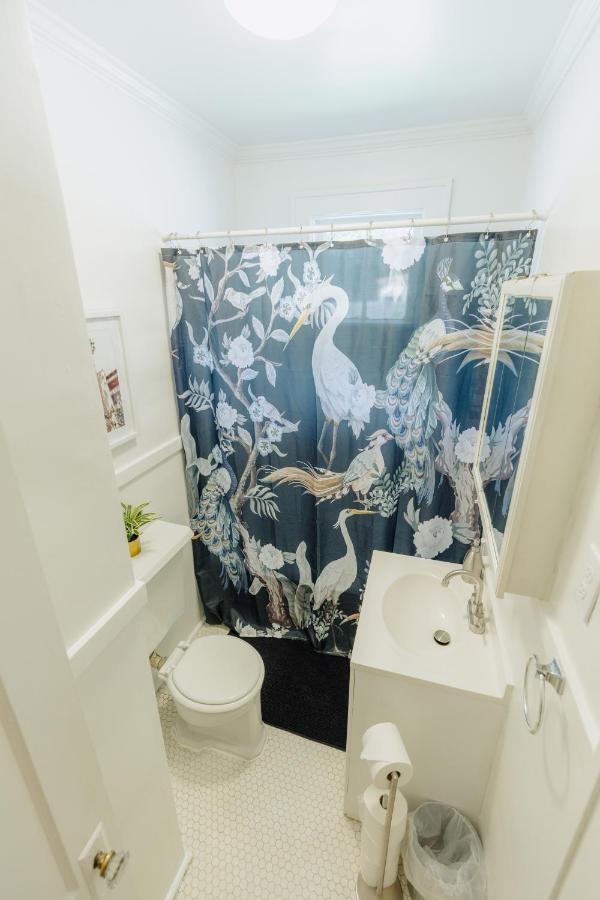 Вілла Historic Revival King Bed Midtown Memphis 70 Fast Wifi Free Parking Yes Pets Екстер'єр фото