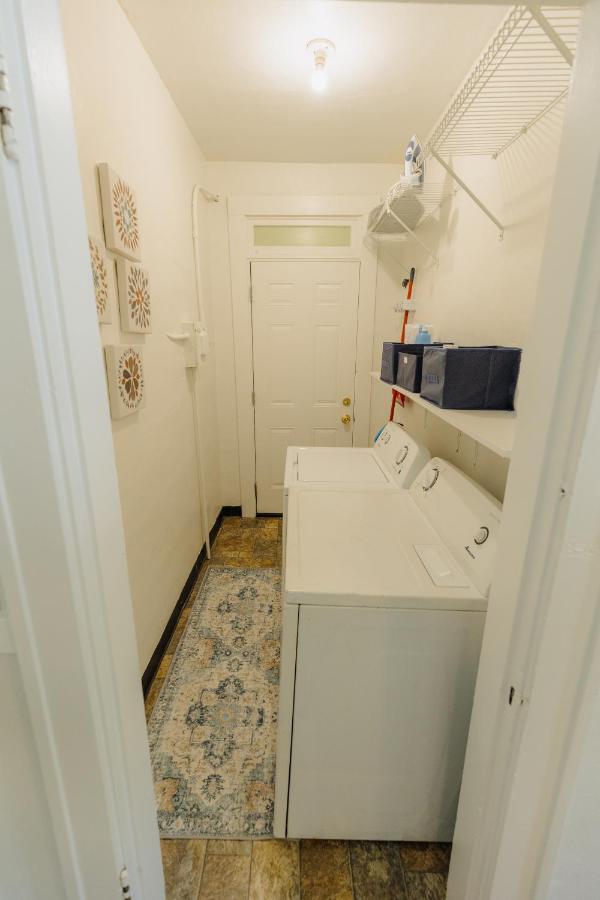 Вілла Historic Revival King Bed Midtown Memphis 70 Fast Wifi Free Parking Yes Pets Екстер'єр фото