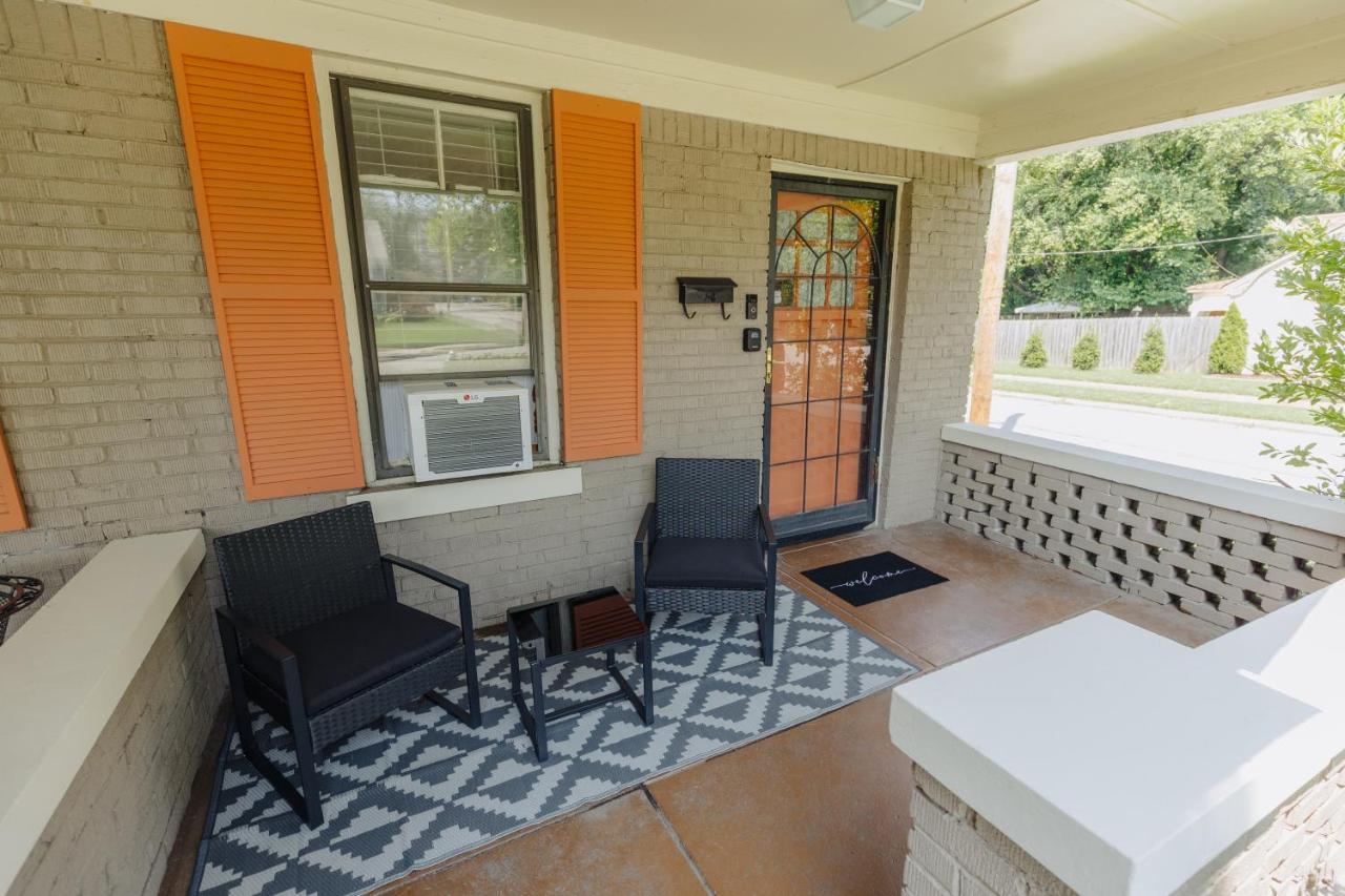 Вілла Historic Revival King Bed Midtown Memphis 70 Fast Wifi Free Parking Yes Pets Екстер'єр фото