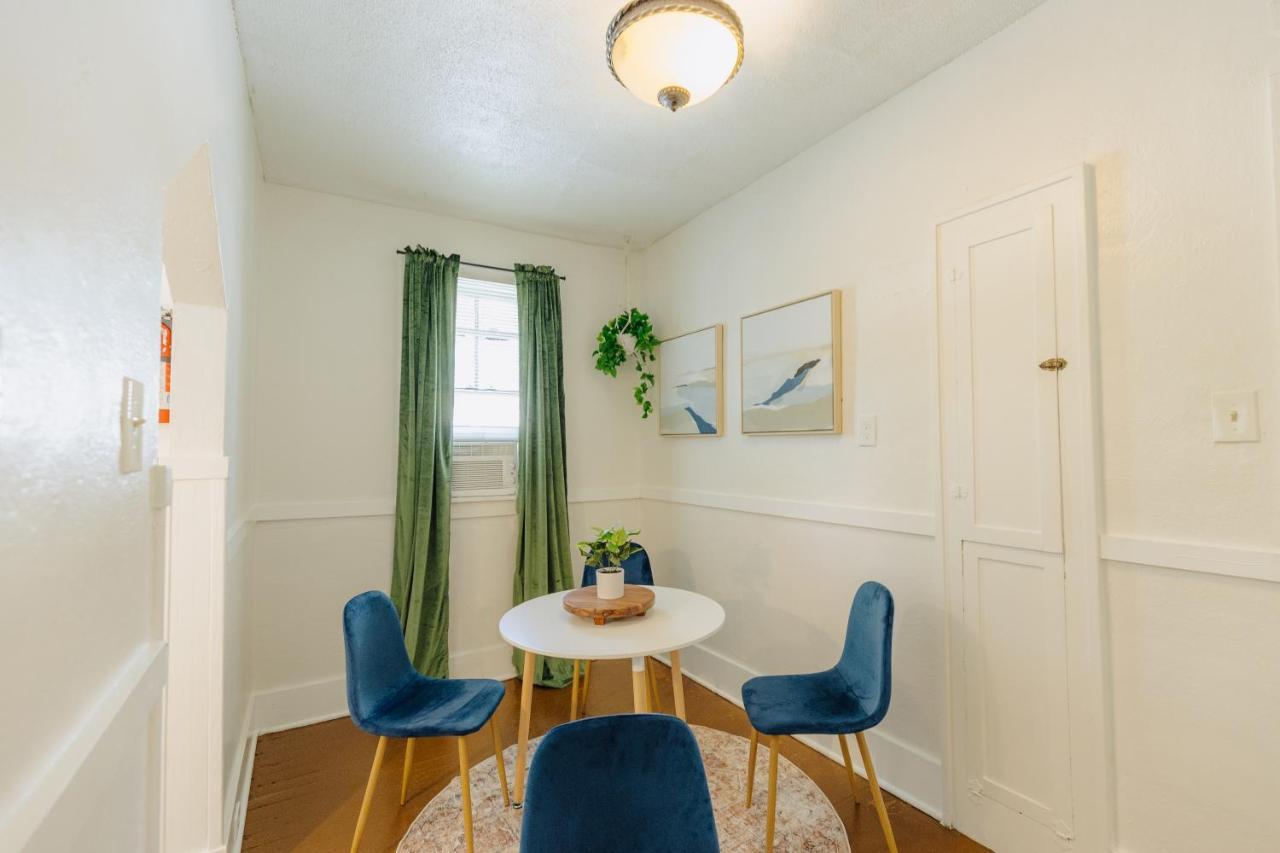Вілла Historic Revival King Bed Midtown Memphis 70 Fast Wifi Free Parking Yes Pets Екстер'єр фото
