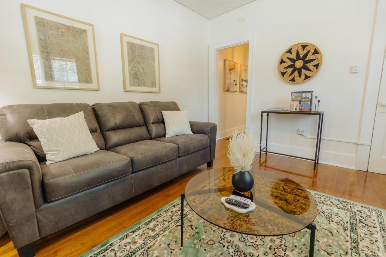 Вілла Historic Revival King Bed Midtown Memphis 70 Fast Wifi Free Parking Yes Pets Екстер'єр фото